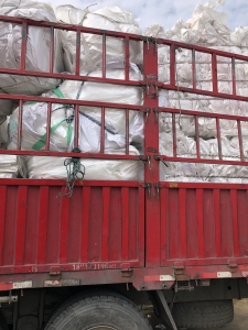 PP卷筒膜，月供20吨，另有乳白色打包料长期出售，月供60吨。