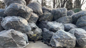 出售一批库存纱线，尼龙线，地暖线，一起30吨左右