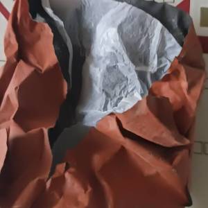 长期大量收购各类果袋纸废料，颜色不限