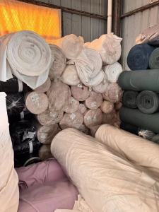 长期出售灯芯绒布匹库存布料，现货15吨