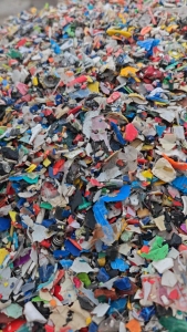 长期出售沉底花丙破碎料，清洗干净的