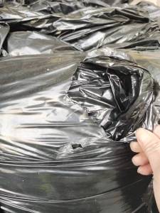 包装轮胎下来的黑高压膜，现货几十吨，可干造，出售