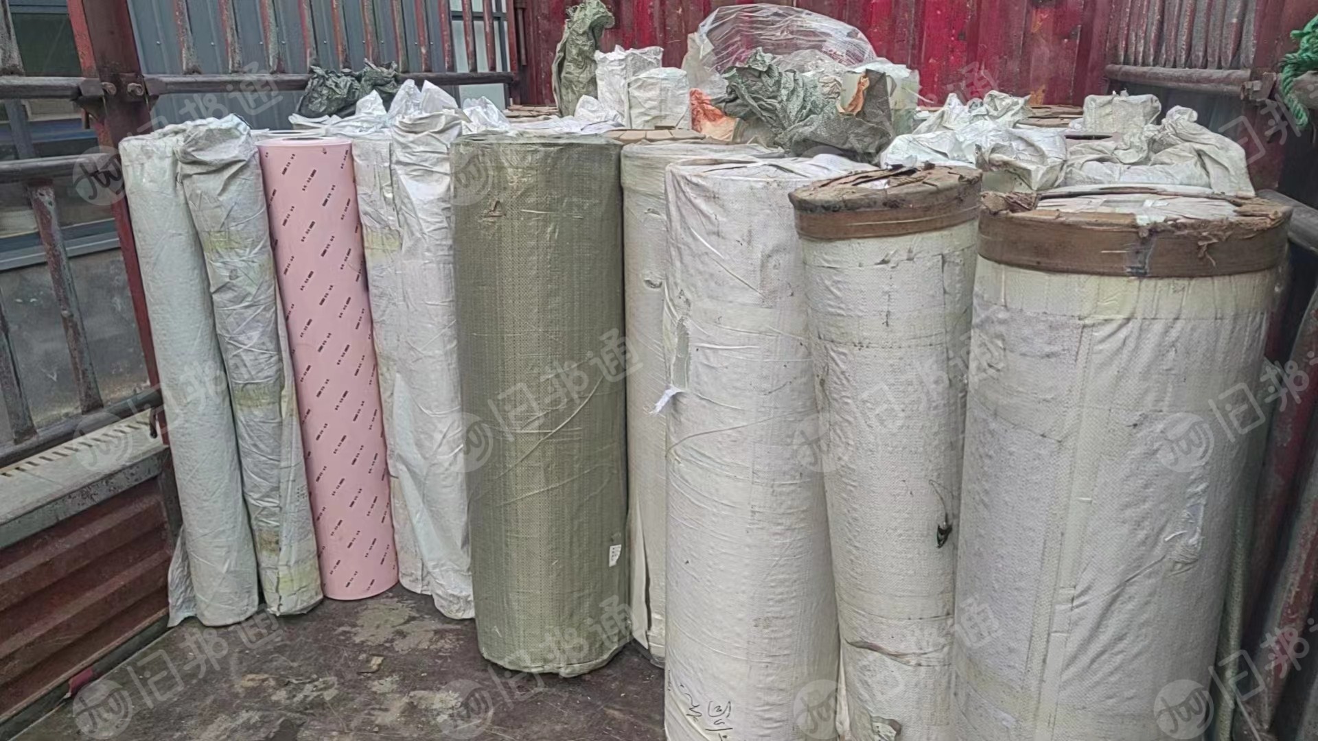 家具厂用的PVC卷材,现货8吨,长期出售