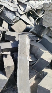 出售橡胶铁，现货够13米一车