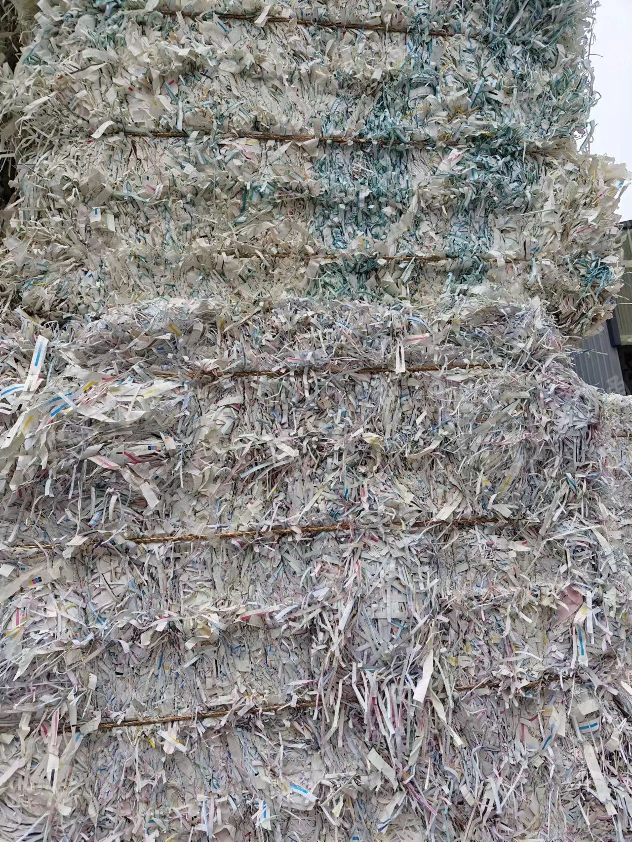 出售装订纸风吹边料,大量现货