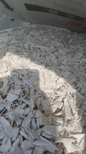 低价出售PVC大小管破碎料，都是分开破的，每月60吨左右