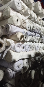 出售涤纶化纤布，现货20多吨