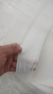 长期出售无纺布布条成盘料10吨，合绳专用，不能开花