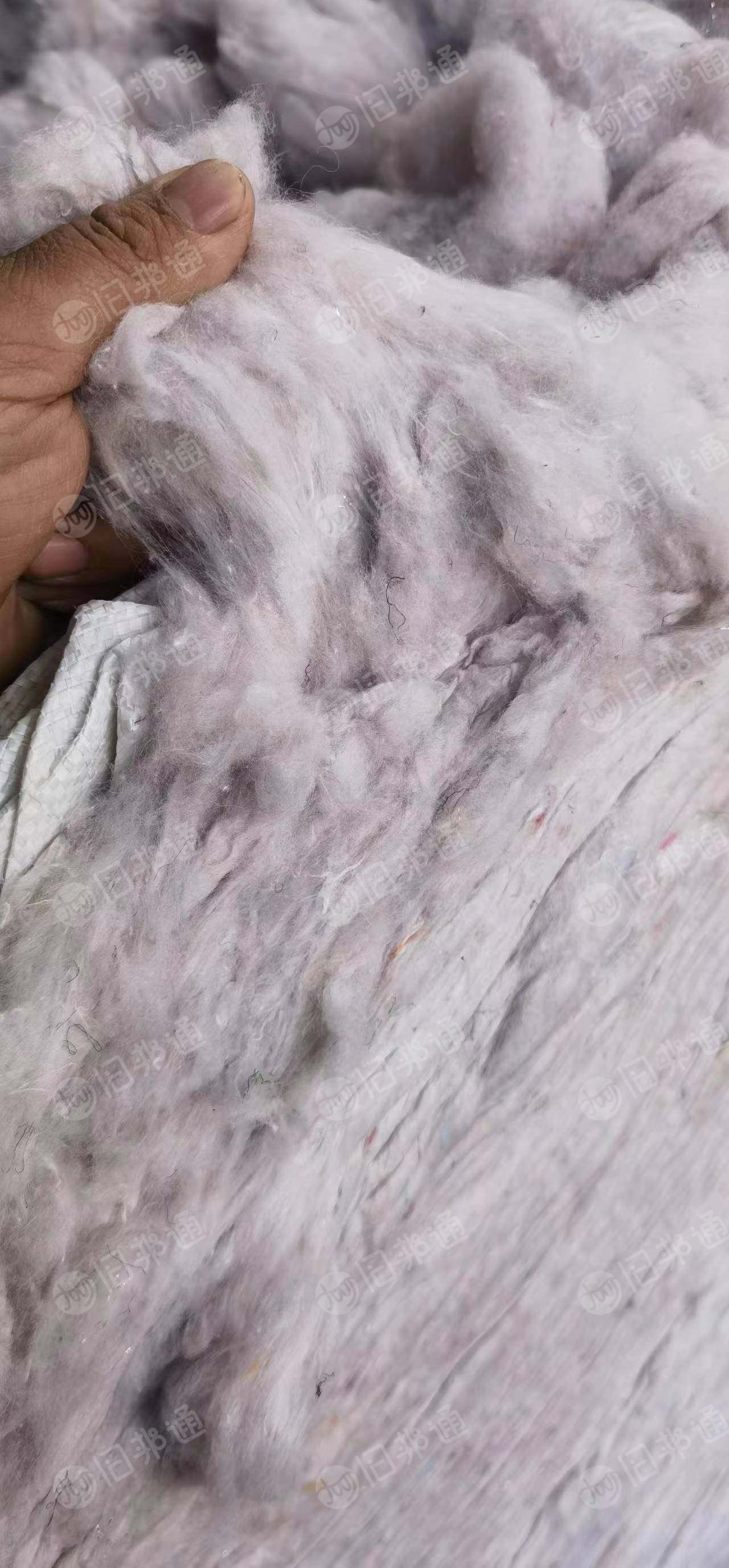 出售杂色开松棉化纤棉,现货5-6吨,山东济宁提货