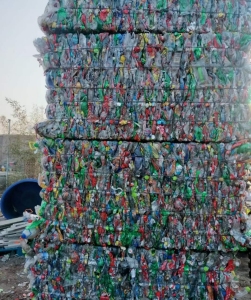 三色瓶砖，现货9.6米一车，长期出售