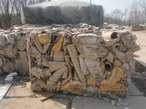 长期出售废工业小纸管压包料