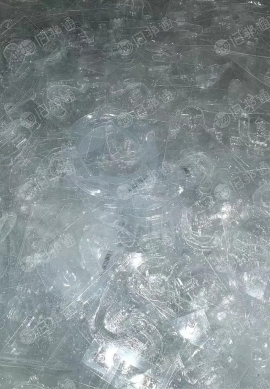 牙套边角料,原料为进口基材,热塑性共聚酯聚氨酯复合料,现货十多吨,长期出售