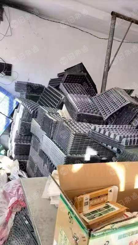 育苗盘毛料和生产那个穴盘的卷材(新的),工厂用剩下来的,出售