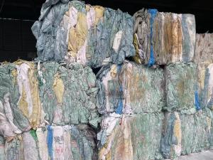 长期出售钙粉袋，每月30吨