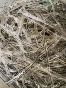 低价处理一批OPP复CPP复合膜，现货10吨左右