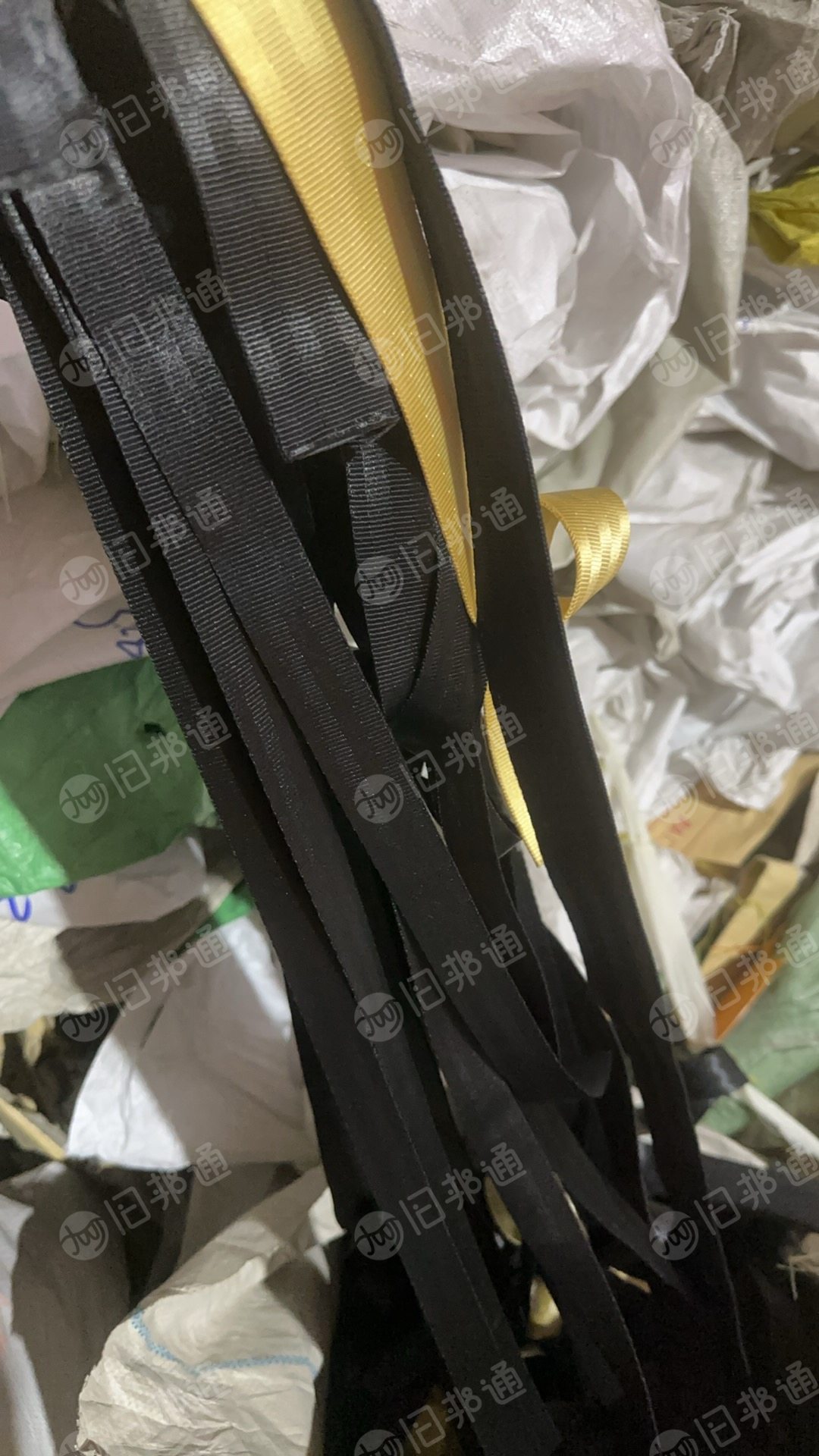 出售涤纶安全带,汽车安全带,0.5米到5米之内。2.5宽,4宽,5宽