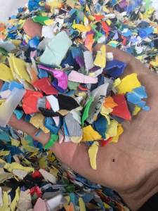 长期出售花乙破碎料，月供几百吨