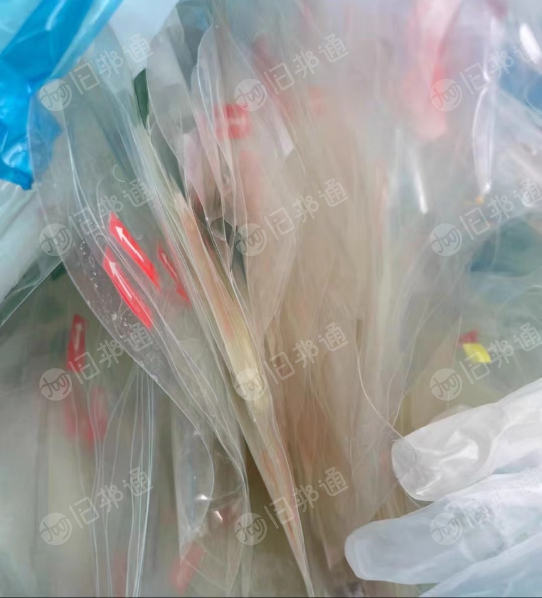 pet膜,有带胶和没带胶的,现货二十五吨,长期有货出售