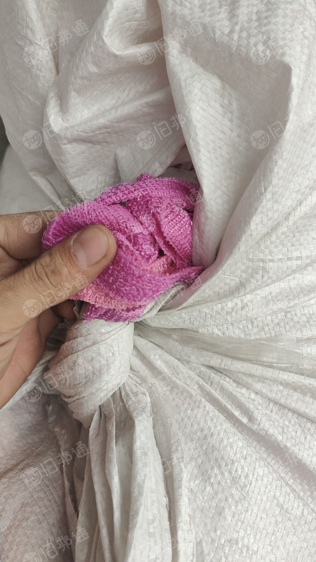 厂家长期供应废布复合黏胶纤维废料,一个月下来一车