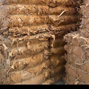 长期出售甲牛边角料，进口肉箱