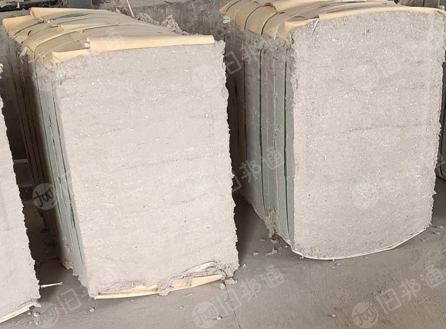 大量出售壁纸加工的纸浆