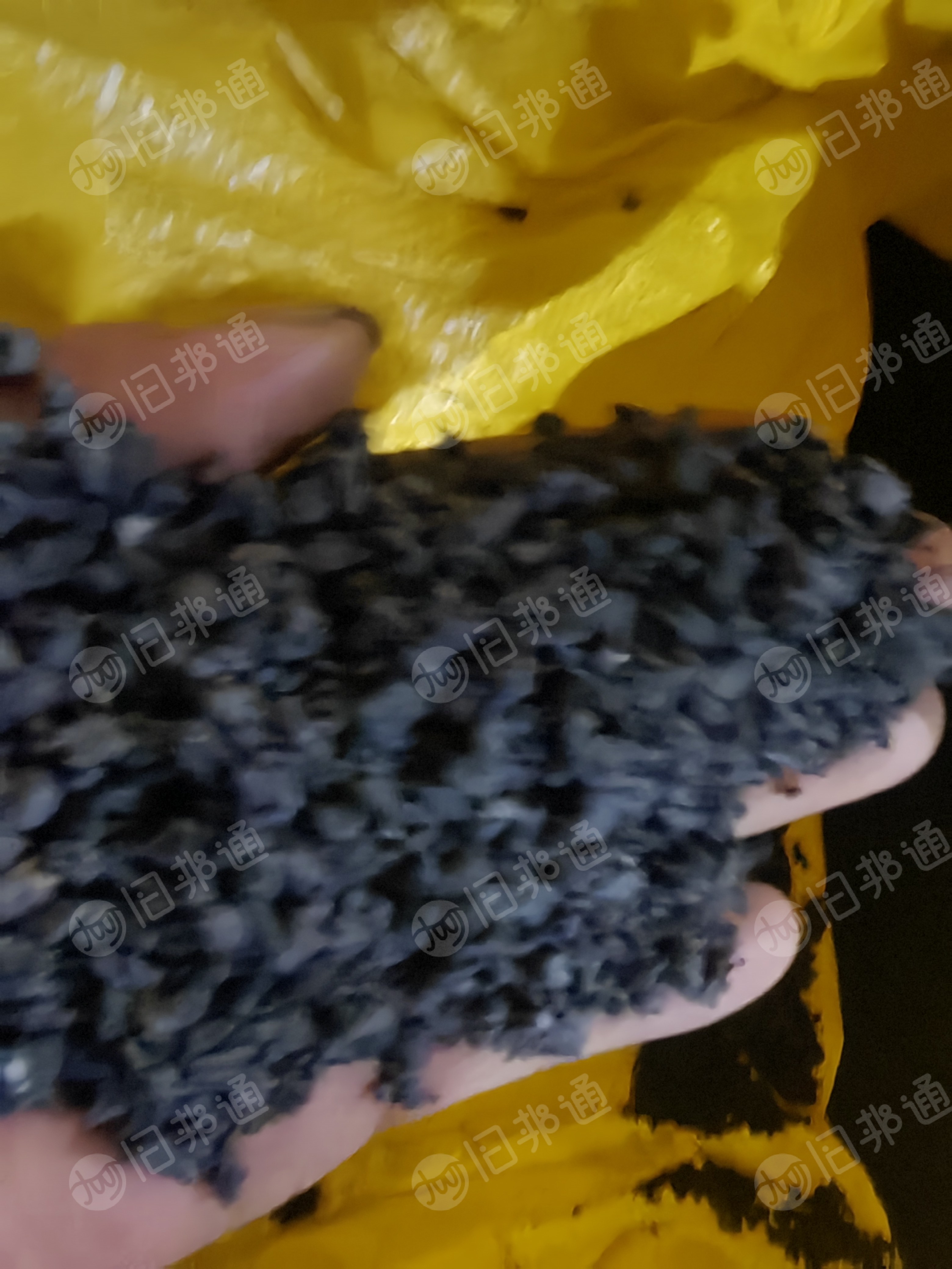 PVC汽车内饰沙发下角料压片料,月供500吨