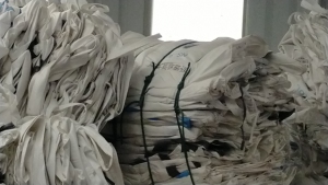 二手吨包毛料，90*90*90吨包，装钛白粉用过一次，库存四千条，长期出售