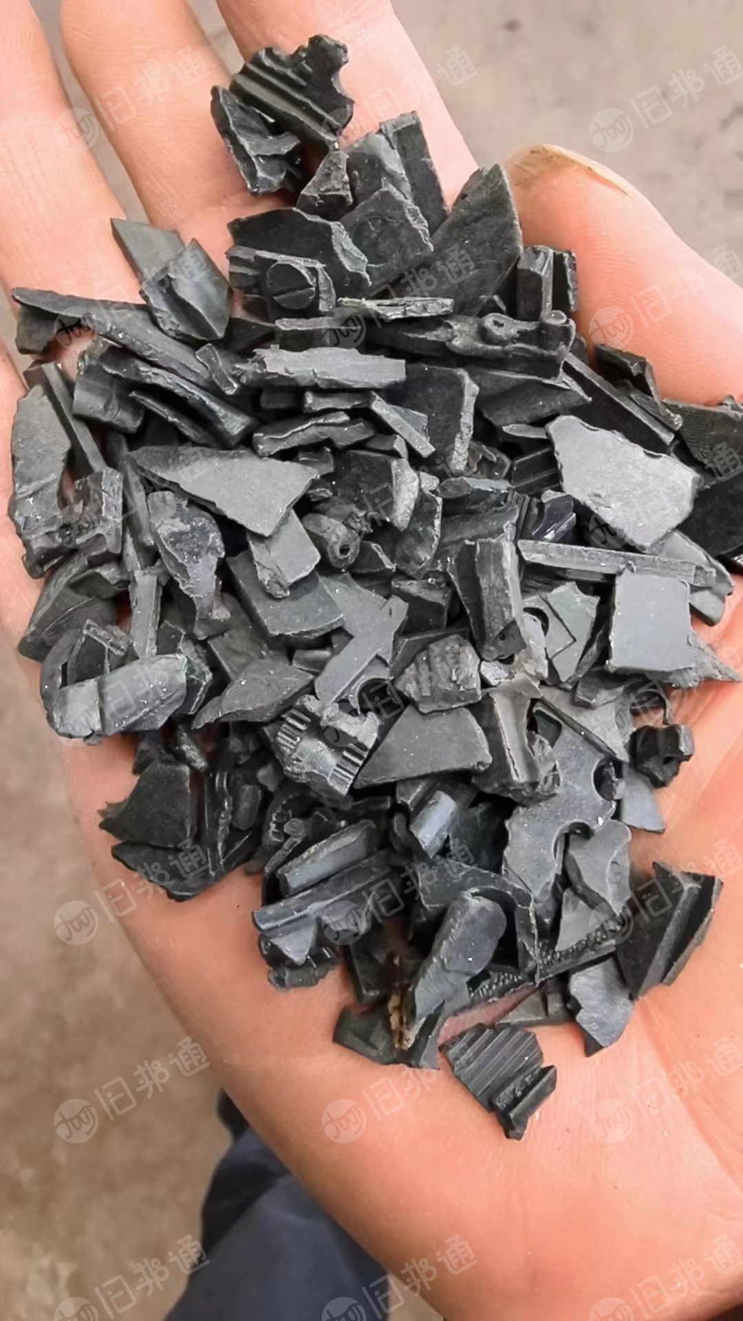 灯板框架增强PC破碎料,黑色PC破碎料,现货80吨出售