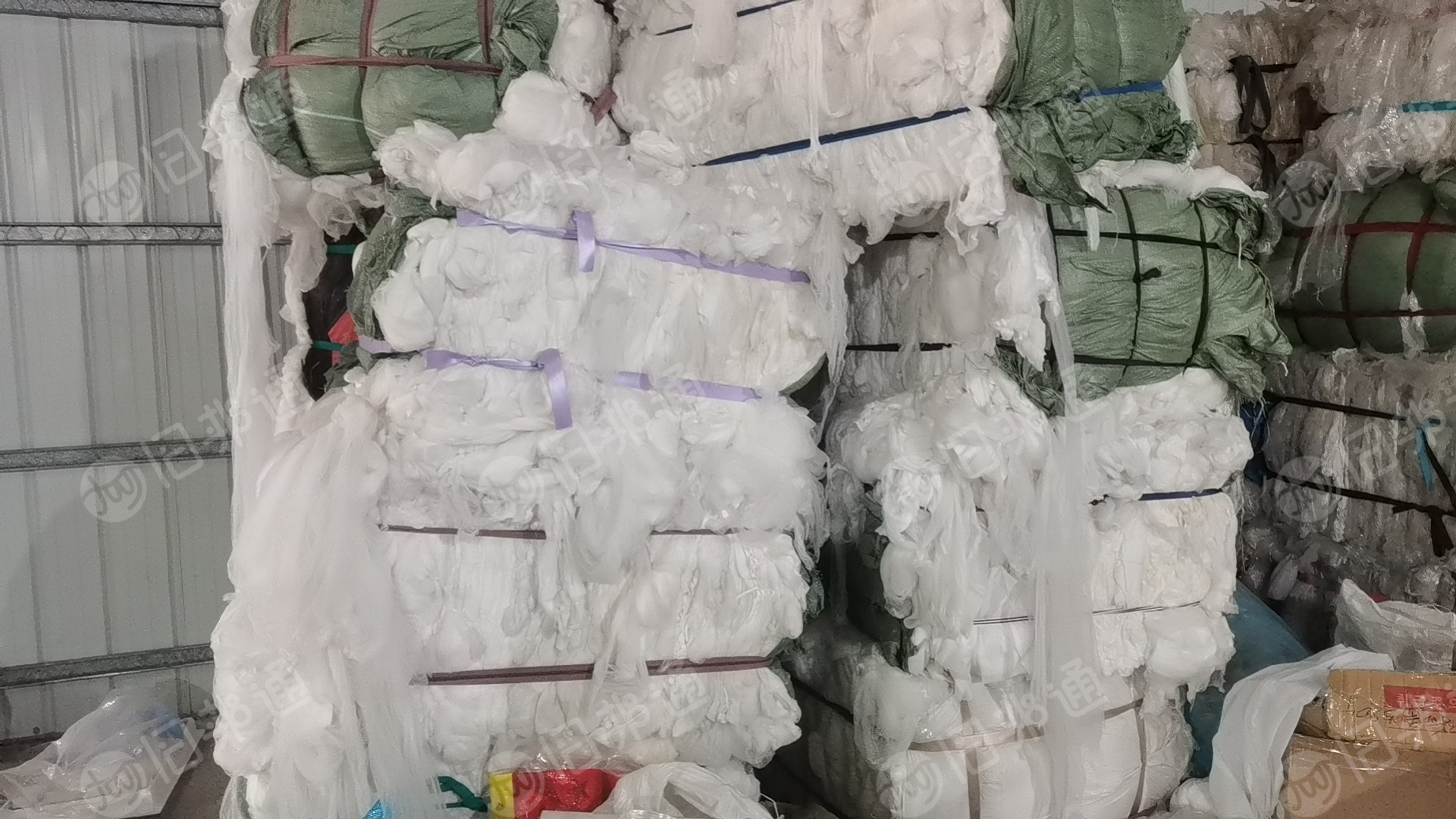 出售热风棉无纺布,现货5吨多