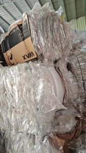 出售PET胶水膜，月供几百吨