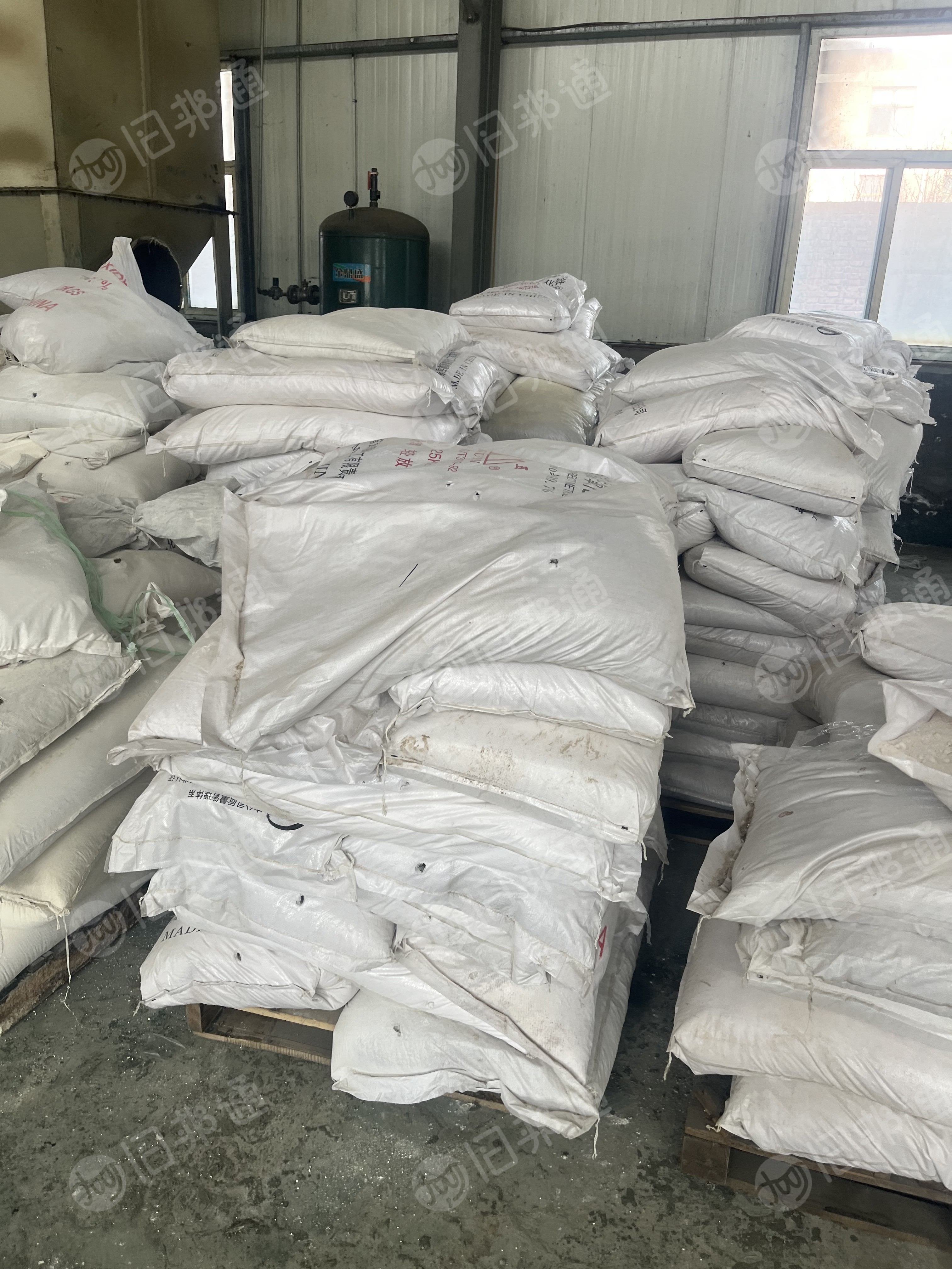 出售废氧化锌,含锌45%,含锌15%