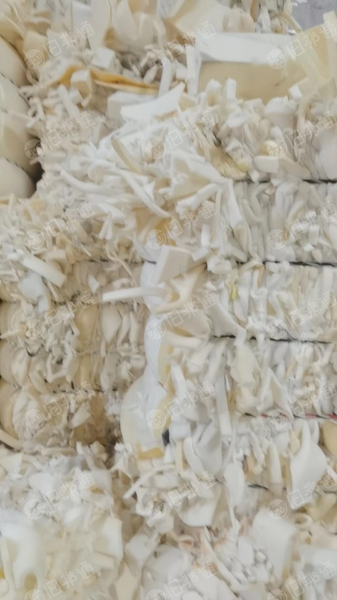 出售白色无皮海绵边角料,现货30吨