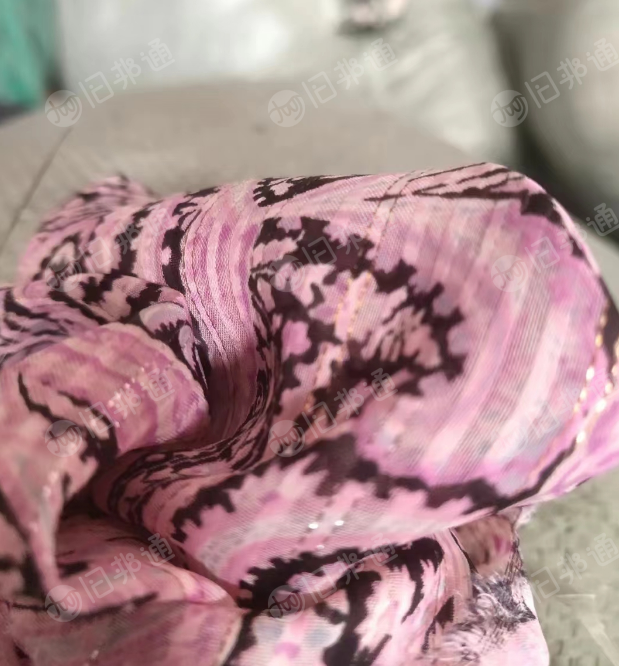 长期供应服装厂下脚料涤棉布块化纤布块