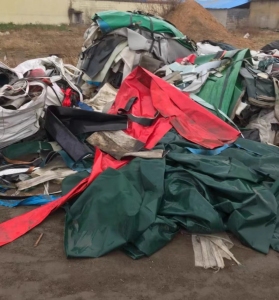 pvc输送带边角料，现货八九十吨，出售