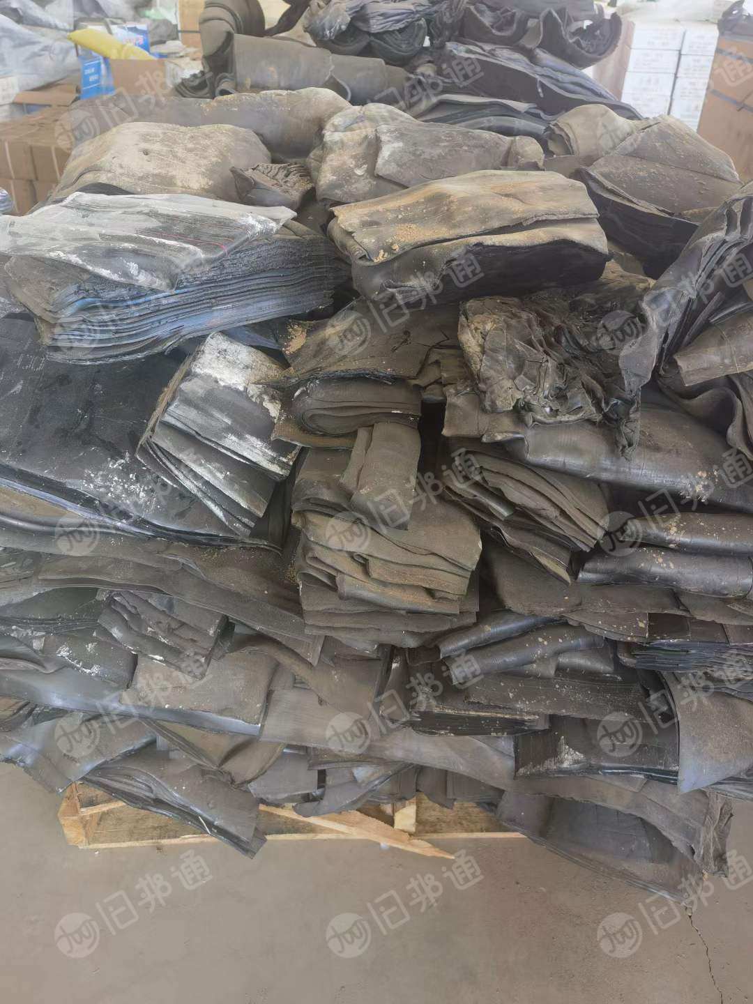 轮胎胎顶,现货好几条柜,出售