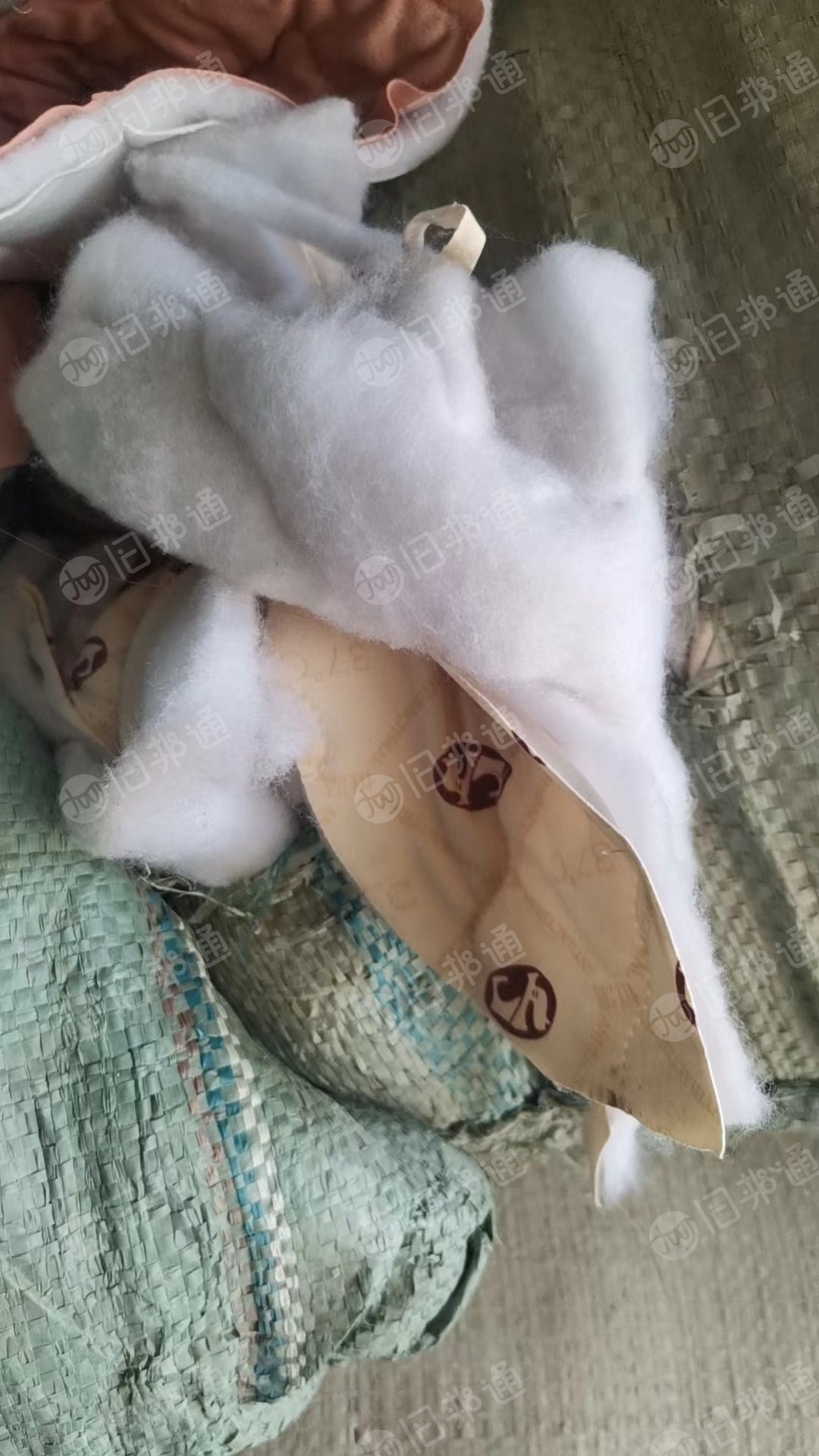 出售绗棉下脚料开花料,现货十几吨