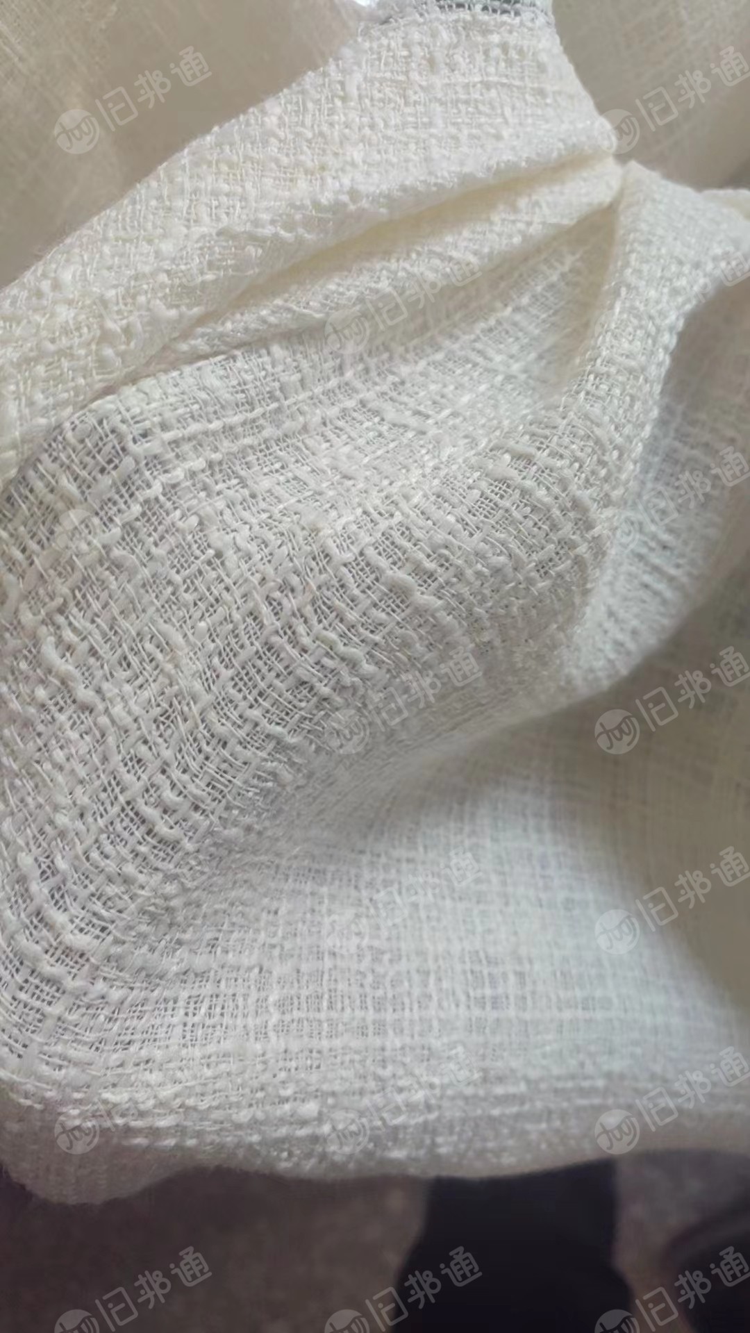 出售小香风库存布匹,现货10吨