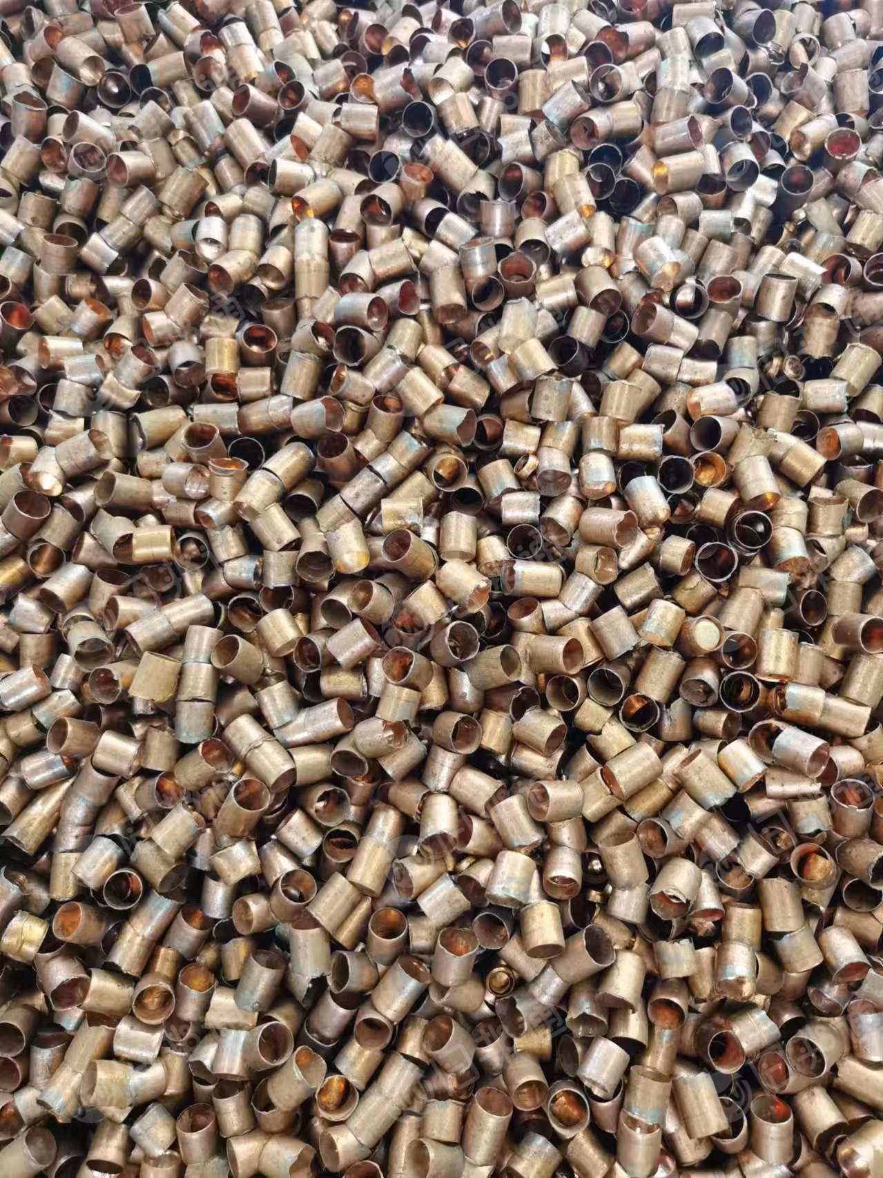 大量出售铜梁废料