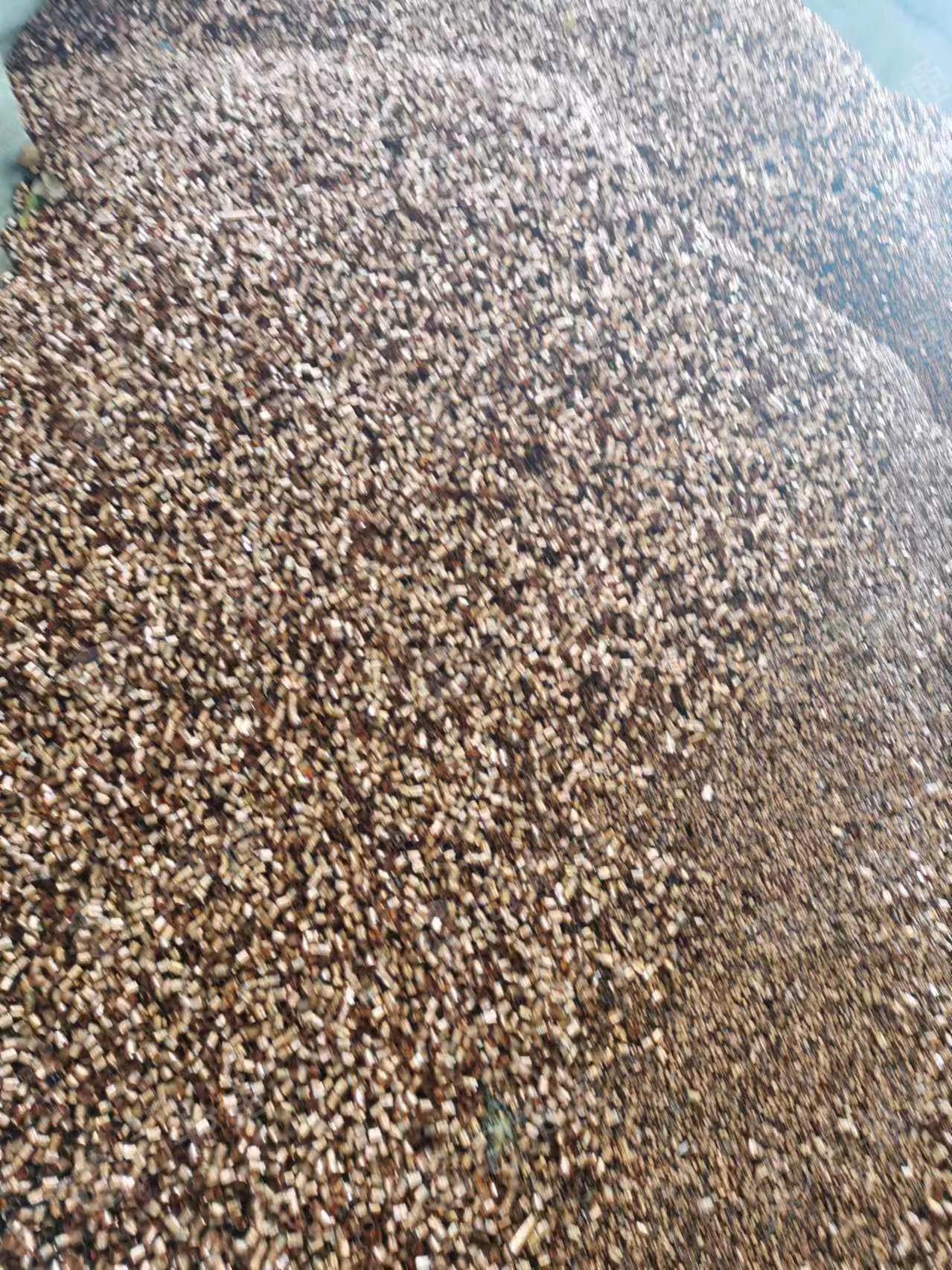 大量出售铜梁废料