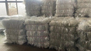 常年出售PET胶水膜，海信下来的，每月100多吨