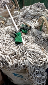 出售工地下来的白色安全网20个吨包