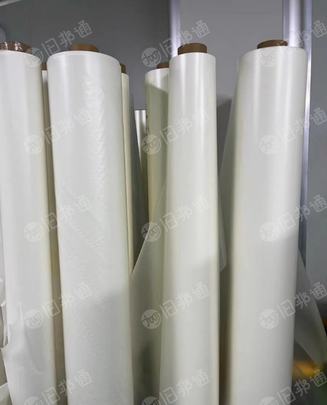 pvc膜废料, 透明磨砂膜,现货5-6吨,出售