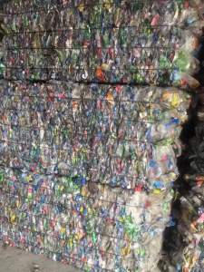 pet三色瓶砖，室内货，现货四五十吨，出售