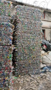 长期出售PET三色瓶砖，月供60多吨