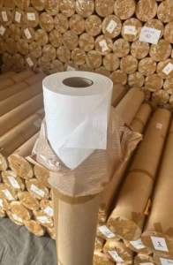 白色淋膜无纺布1.47米38克，几十吨，出售