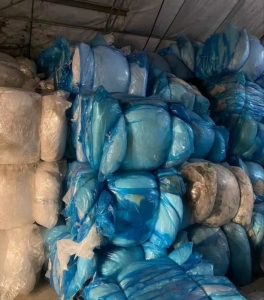 pe水洗膜废料，现货一挂车，出售
