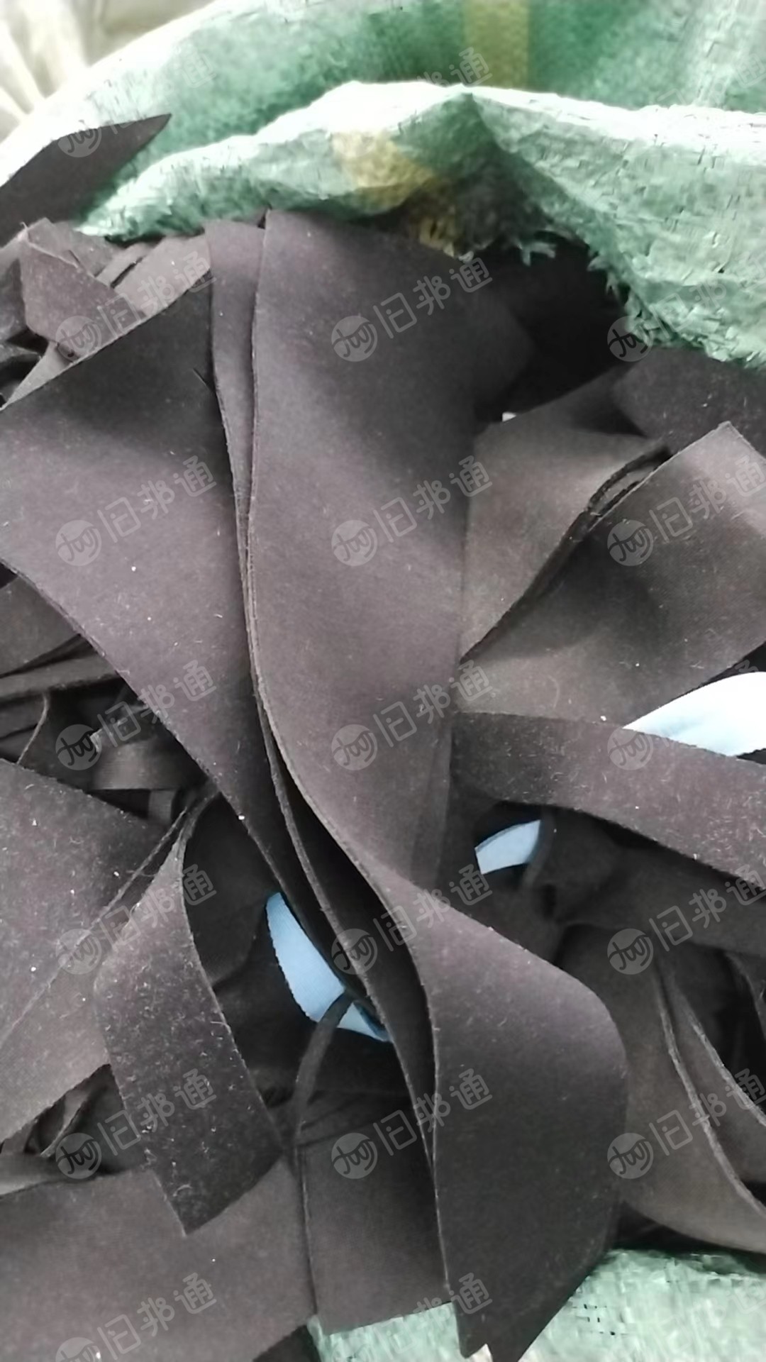 服装下脚料,复合碎布料,出售