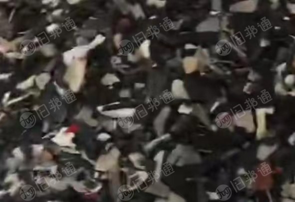 长期出售ABS汽车破碎料