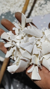 只回收PVC小管料，月用量1000吨