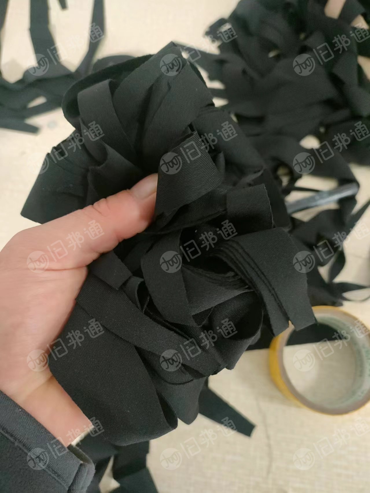 裁床下脚料,碎布料,涤纶废布料,混料等出售